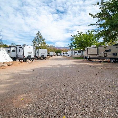 Funstays Glamping Setup Tent In Rv Park #4 Ok-T4 Моаб Экстерьер фото
